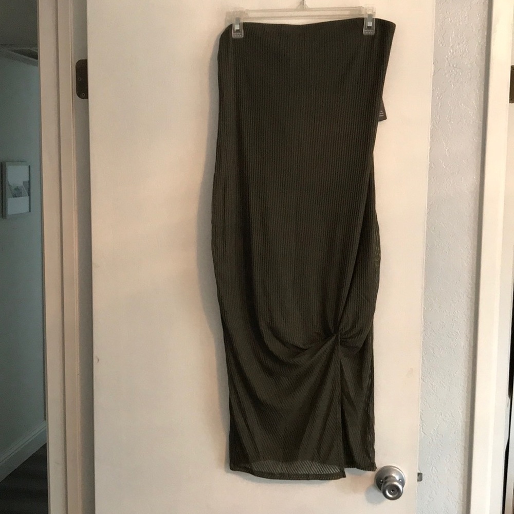 Strapless dress